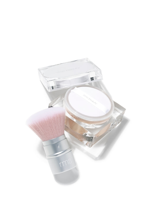 RMS Living Glow Retractable Powder Brush